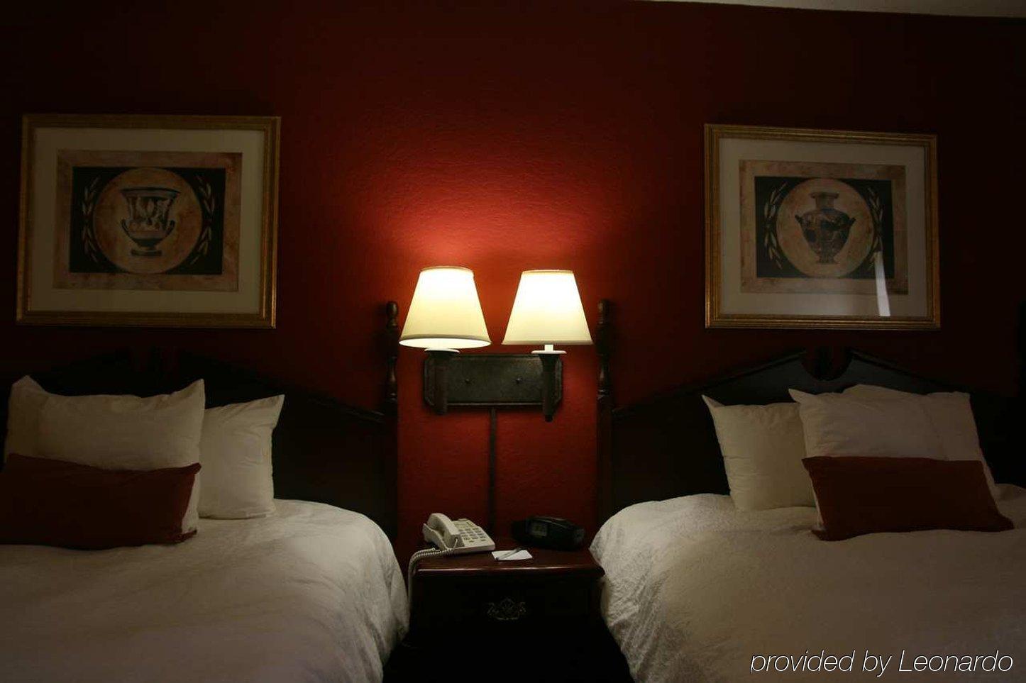 Hampton Inn Carbondale Room photo